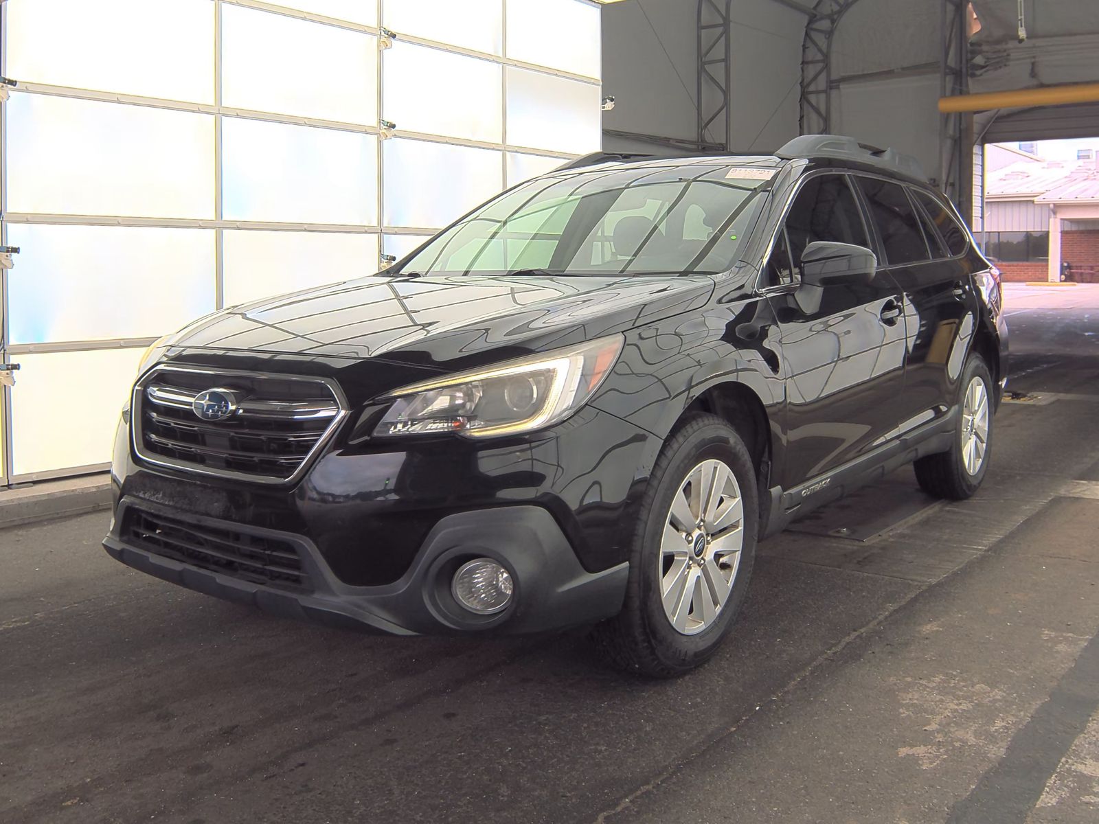 2018 Subaru Outback 2.5i Premium AWD
