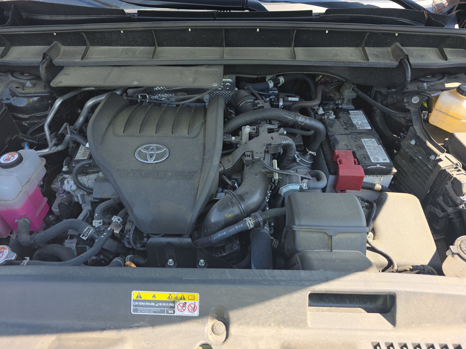 2023 Toyota Highlander XLE FWD