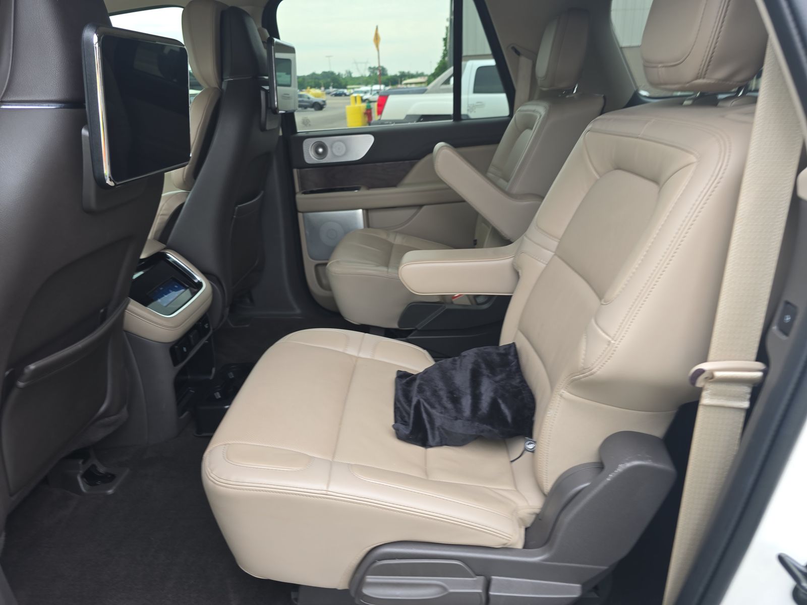 2022 Lincoln Navigator L Reserve AWD