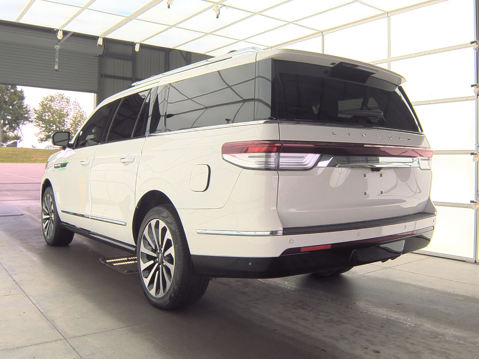 2022 Lincoln Navigator L Reserve AWD
