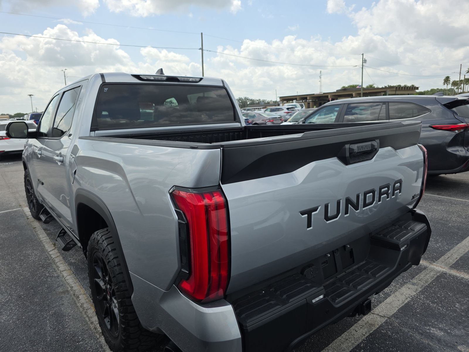 2024 Toyota Tundra SR5 RWD