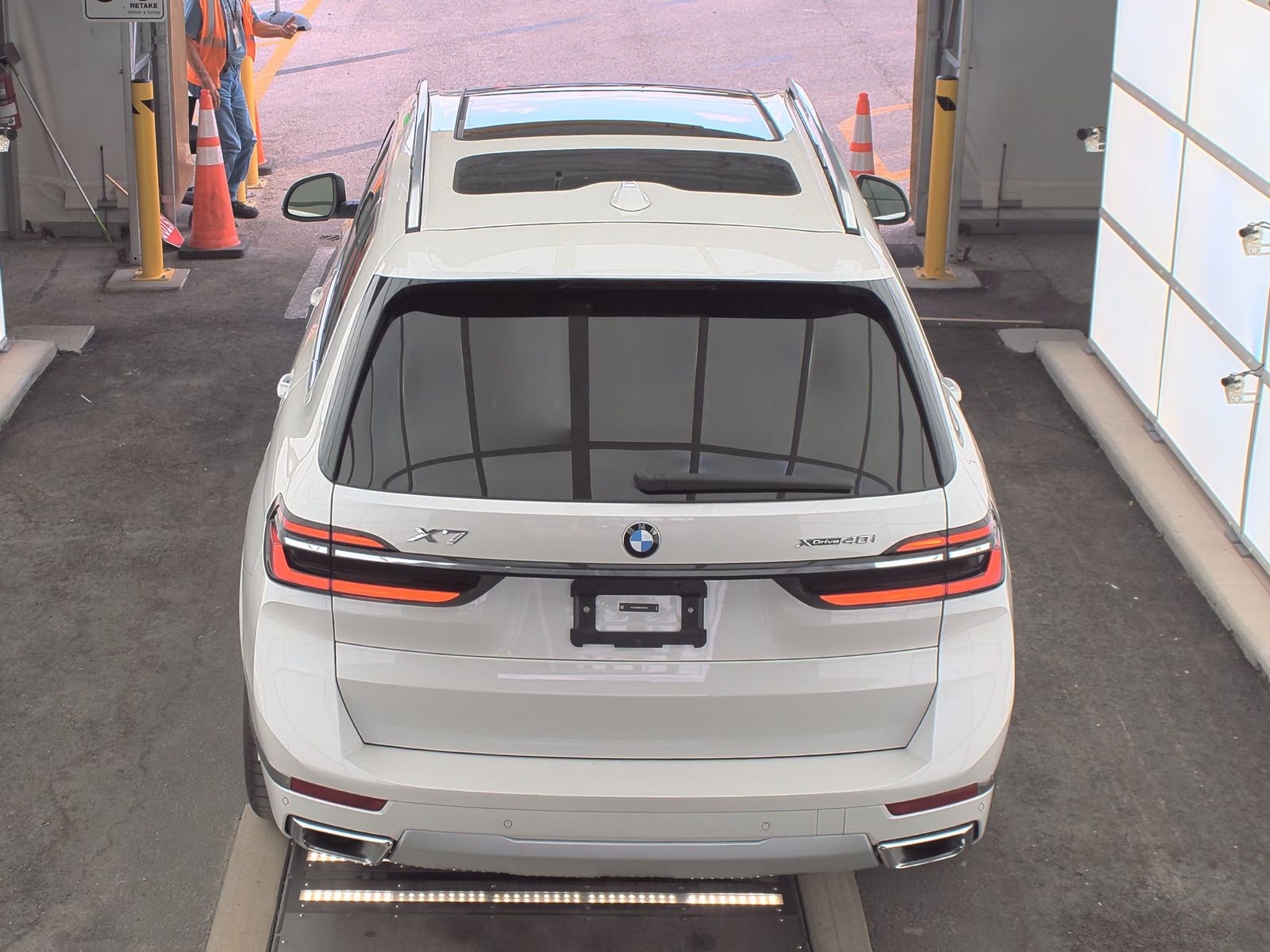 2025 BMW X7 xDrive40i AWD