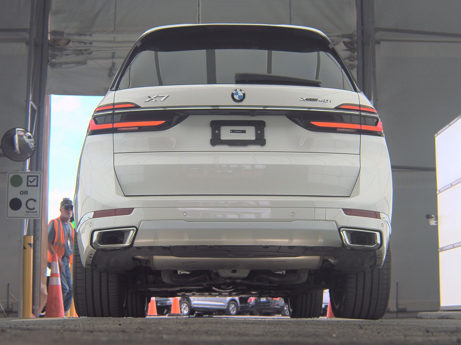 2025 BMW X7 xDrive40i AWD