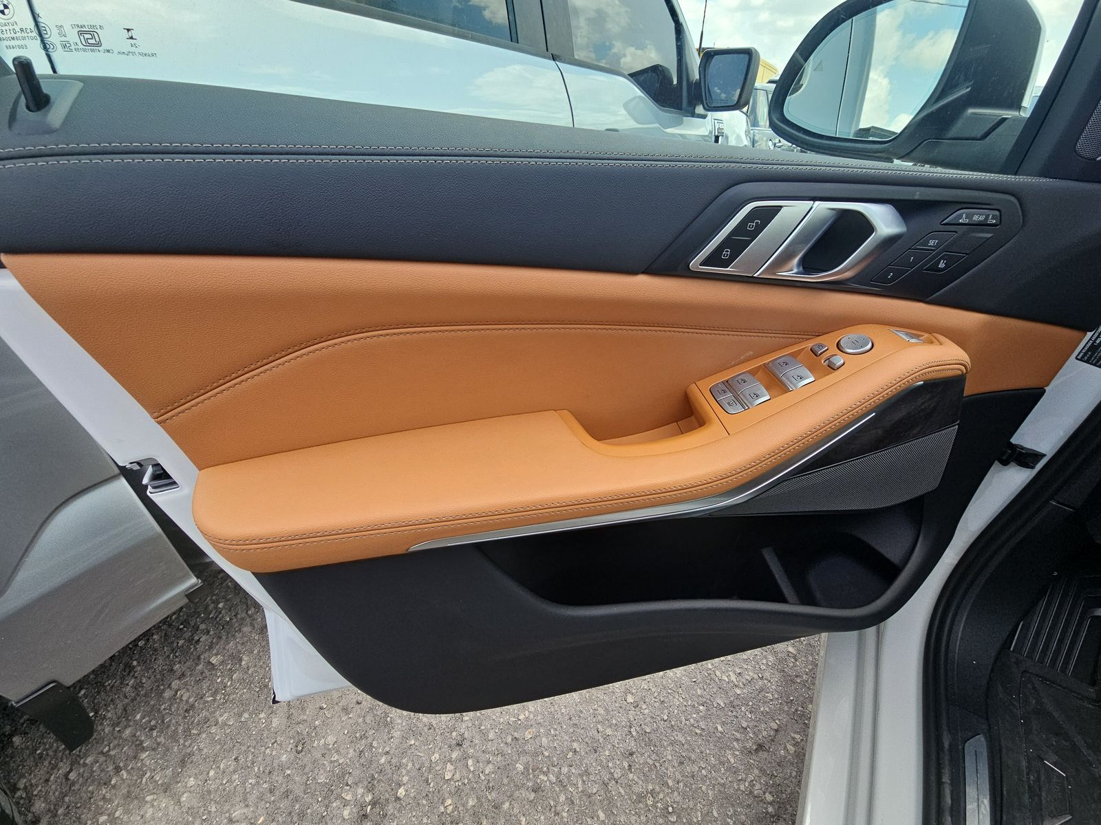 2025 BMW X7 xDrive40i AWD