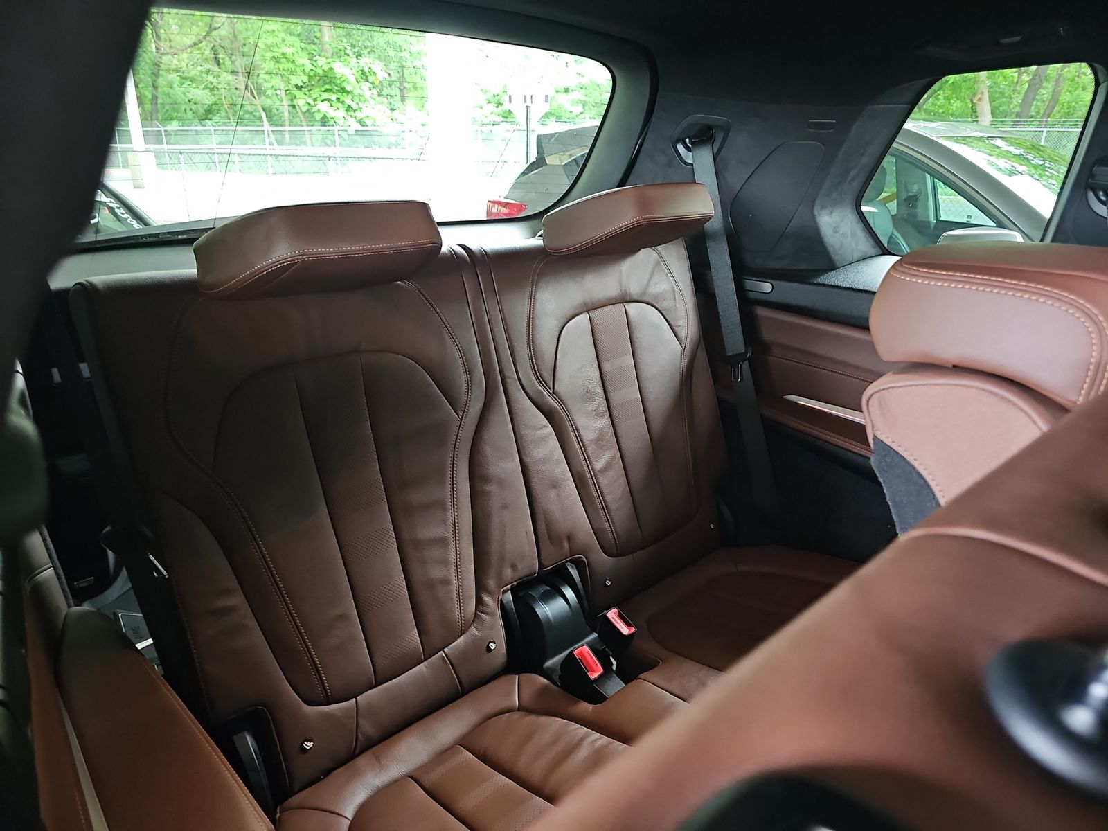 2022 BMW X7 M50i AWD