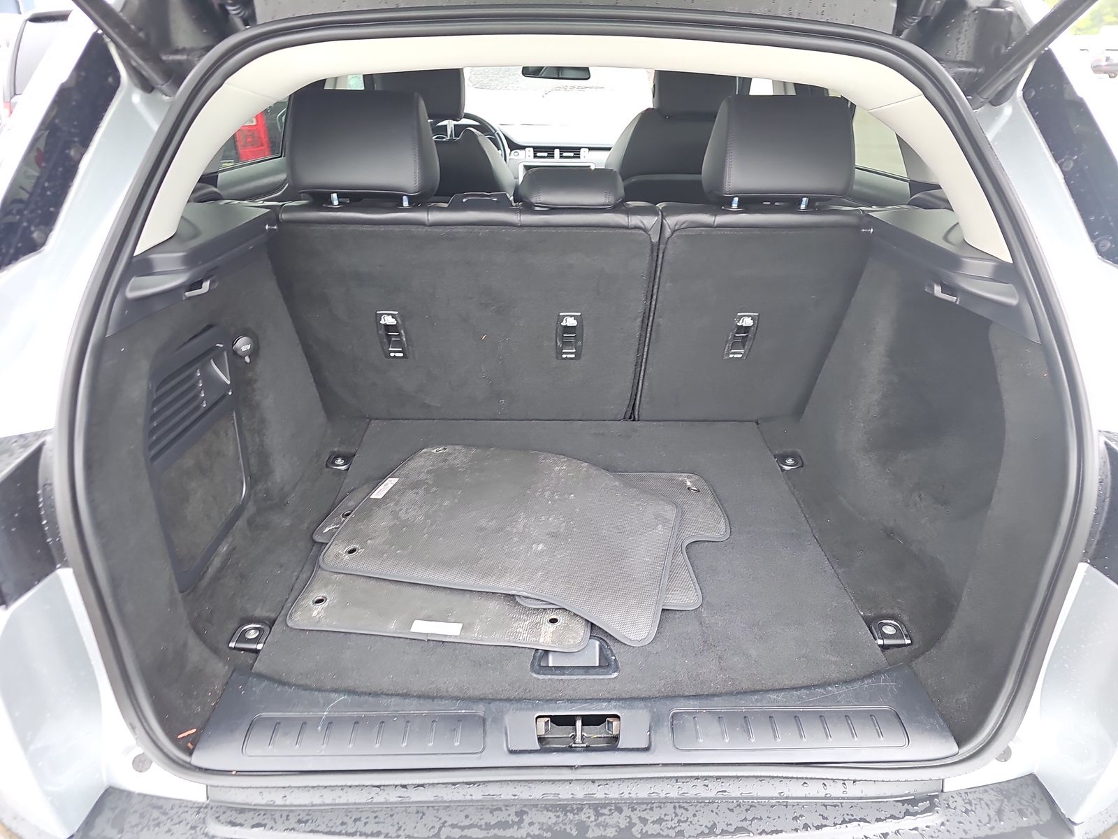 2018 Land Rover Range Rover Evoque SE AWD