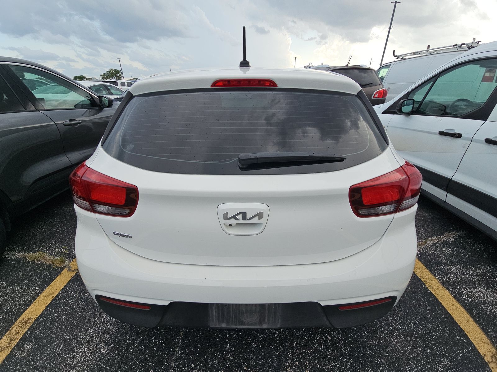 2023 Kia Rio S FWD