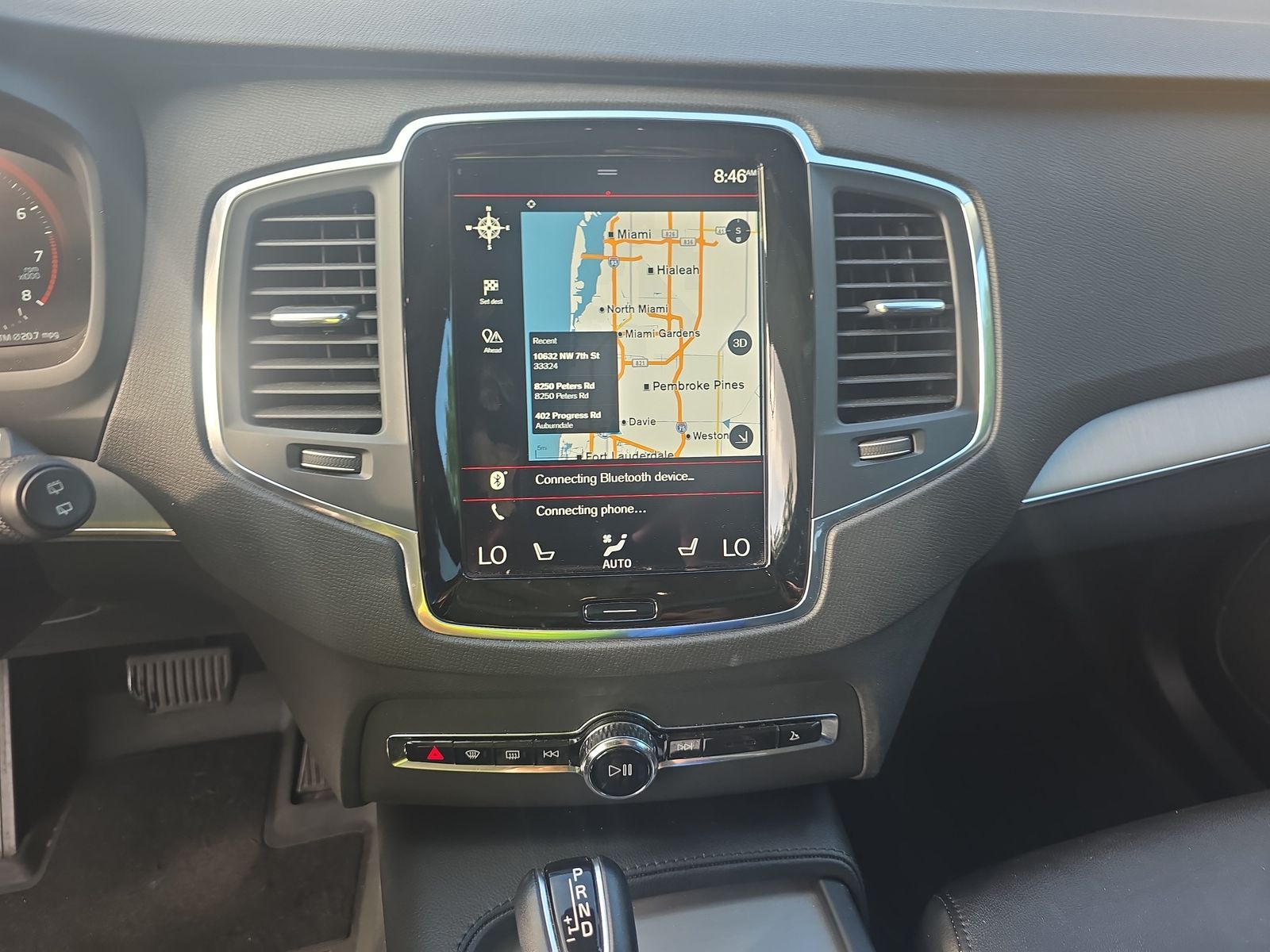 2022 Volvo XC90 T5 Momentum AWD