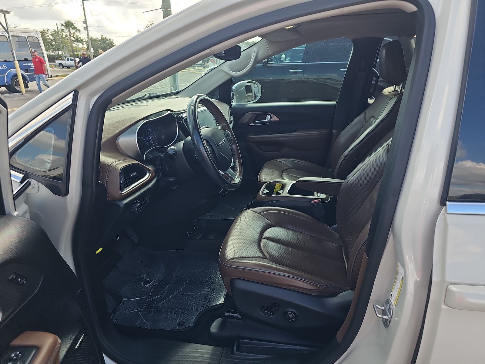 2019 Chrysler Pacifica Limited FWD