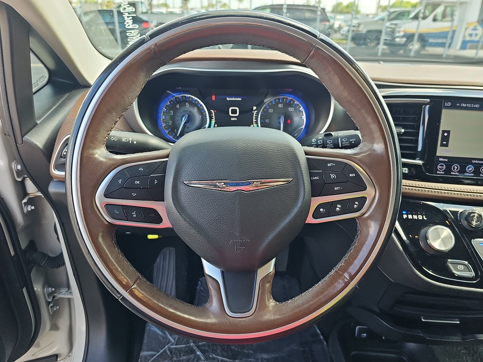 2019 Chrysler Pacifica Limited FWD