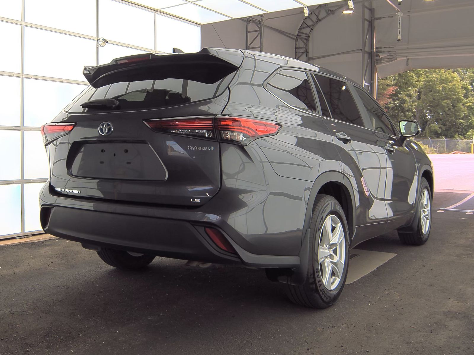 2023 Toyota Highlander Hybrid LE AWD