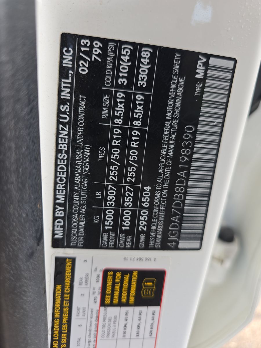 2013 Mercedes-Benz M-Class ML 550 AWD