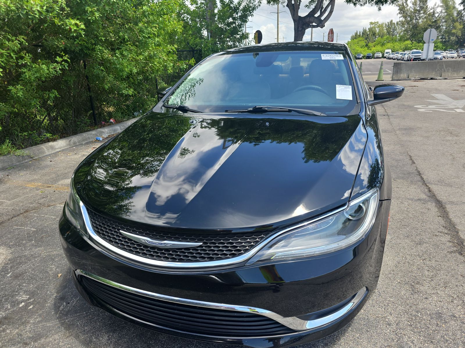 2017 Chrysler 200 Limited Platinum FWD
