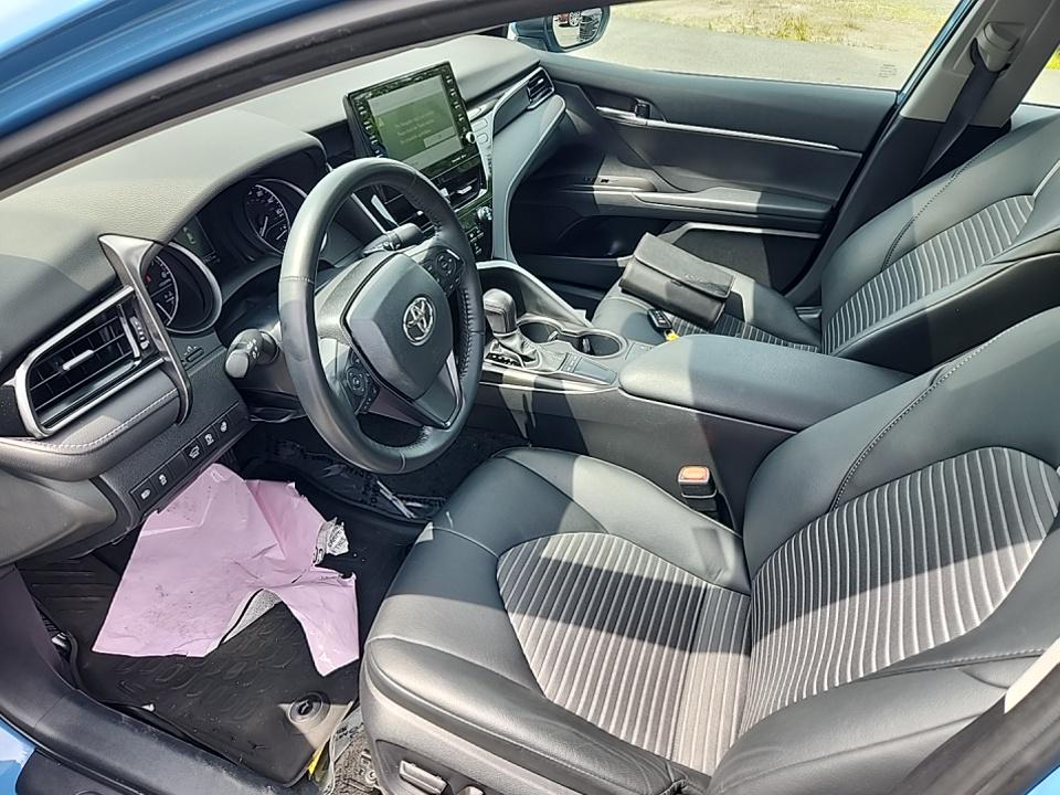 2023 Toyota Camry SE FWD