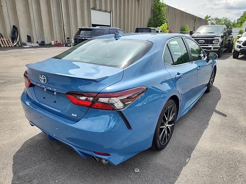 2023 Toyota Camry SE FWD