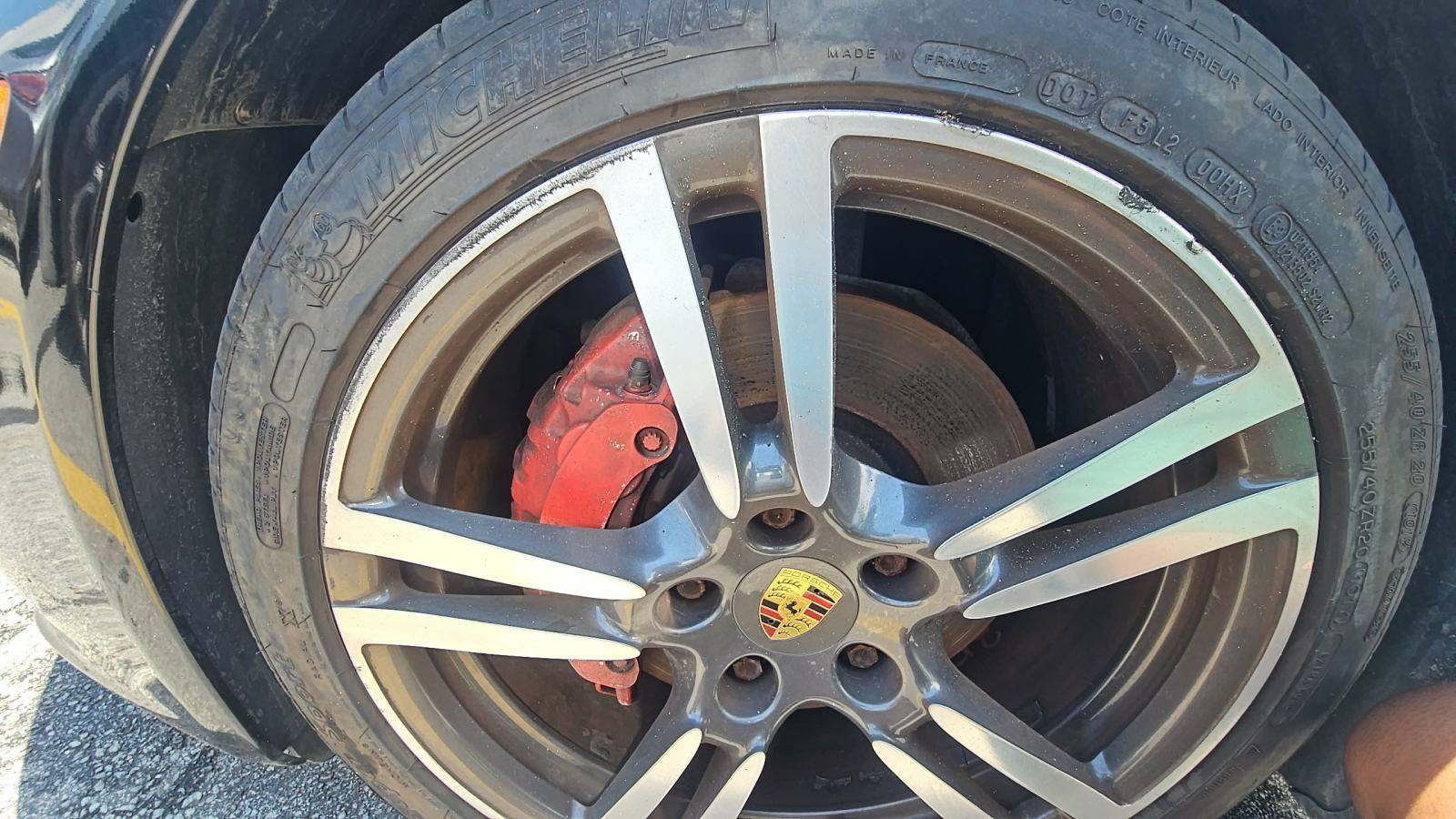 2016 Porsche Panamera Base RWD