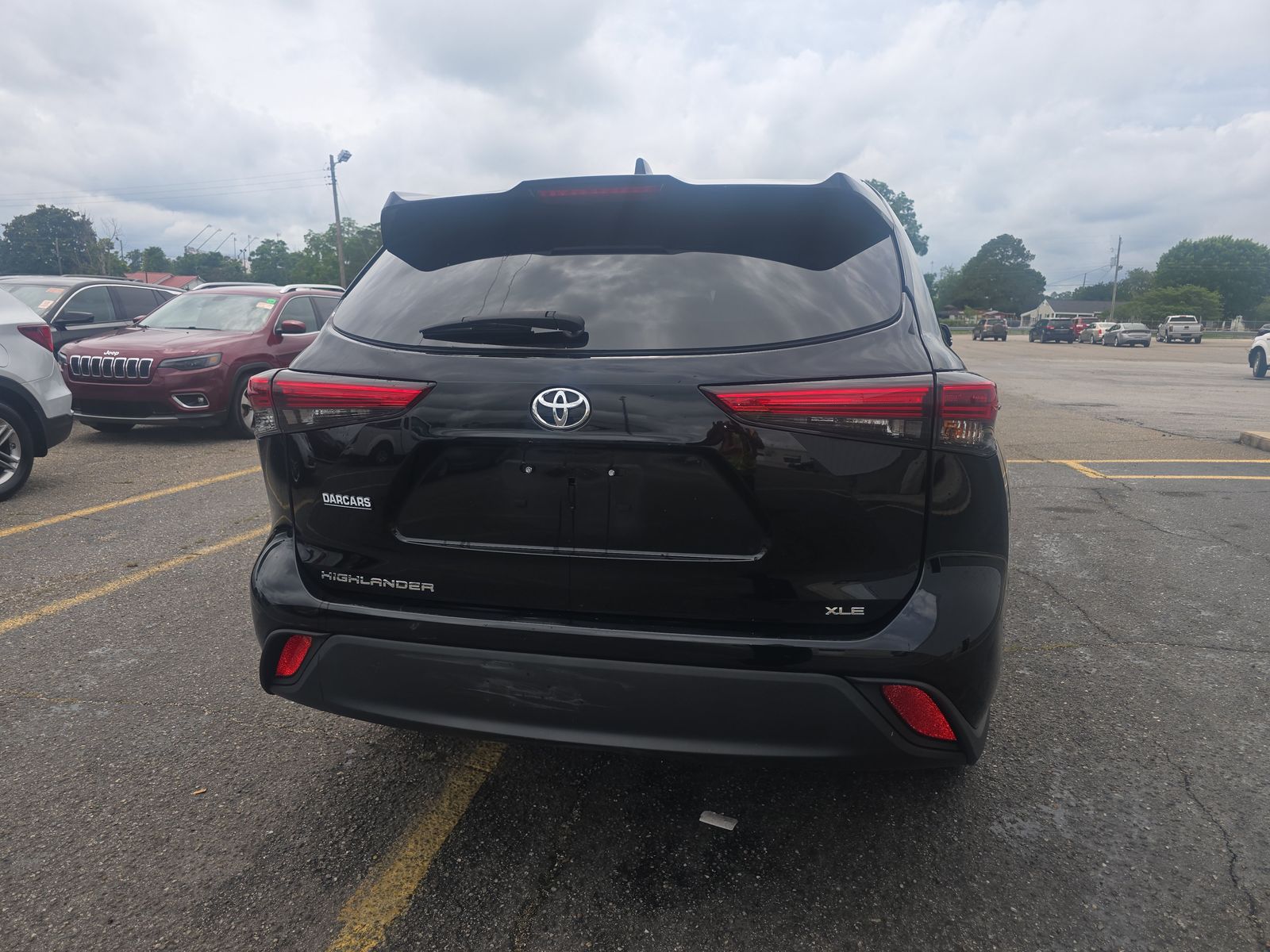 2023 Toyota Highlander XLE FWD