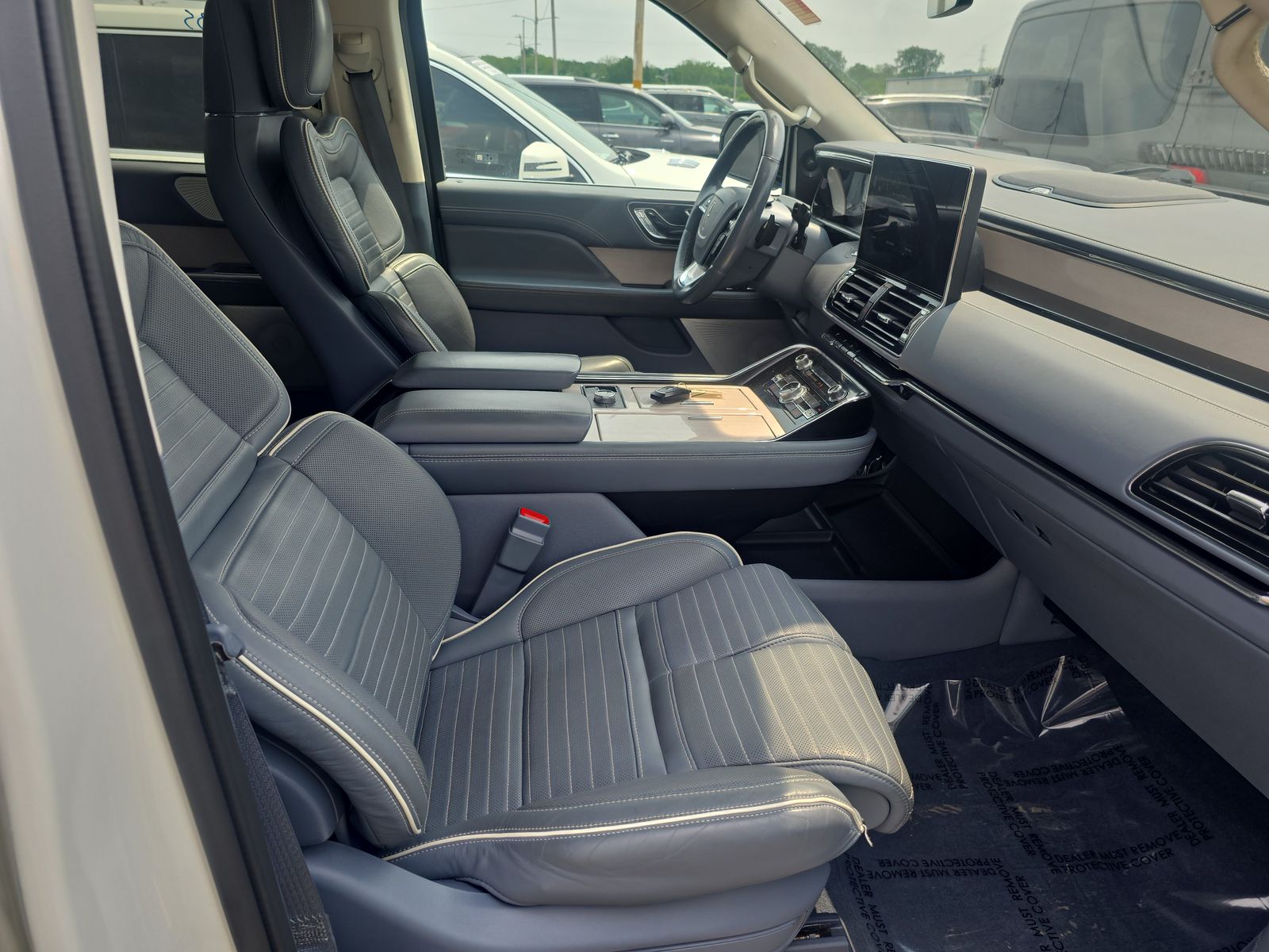 2022 Lincoln Navigator Black Label AWD