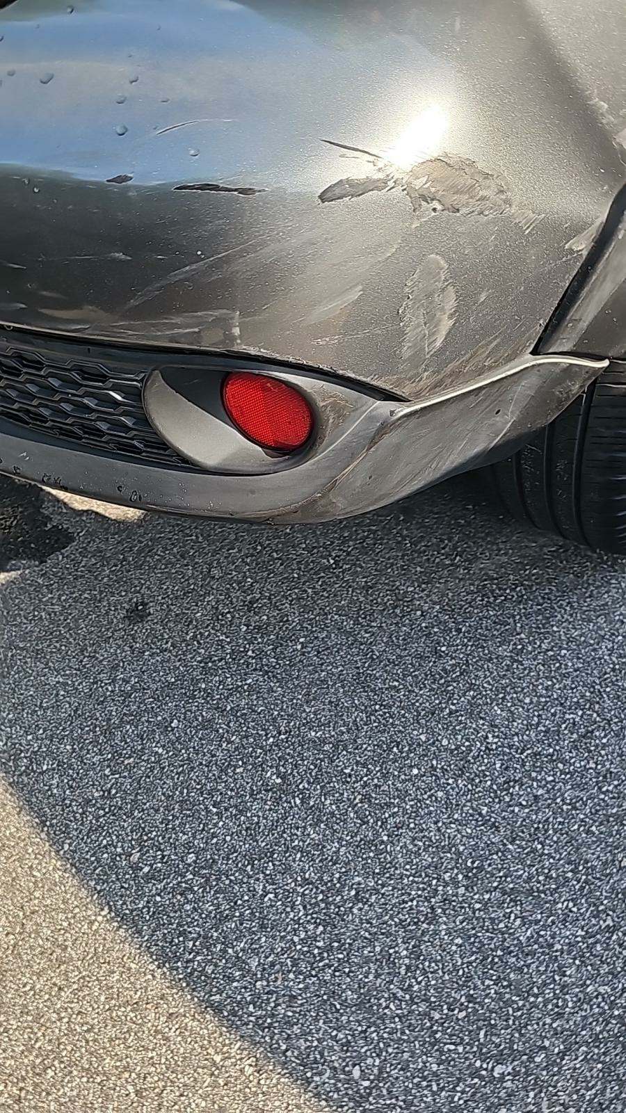 2017 Nissan JUKE S FWD