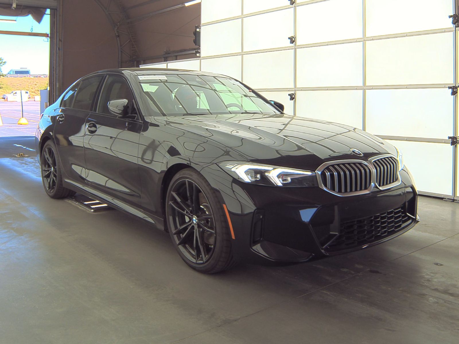 2024 BMW 3 Series 330i RWD