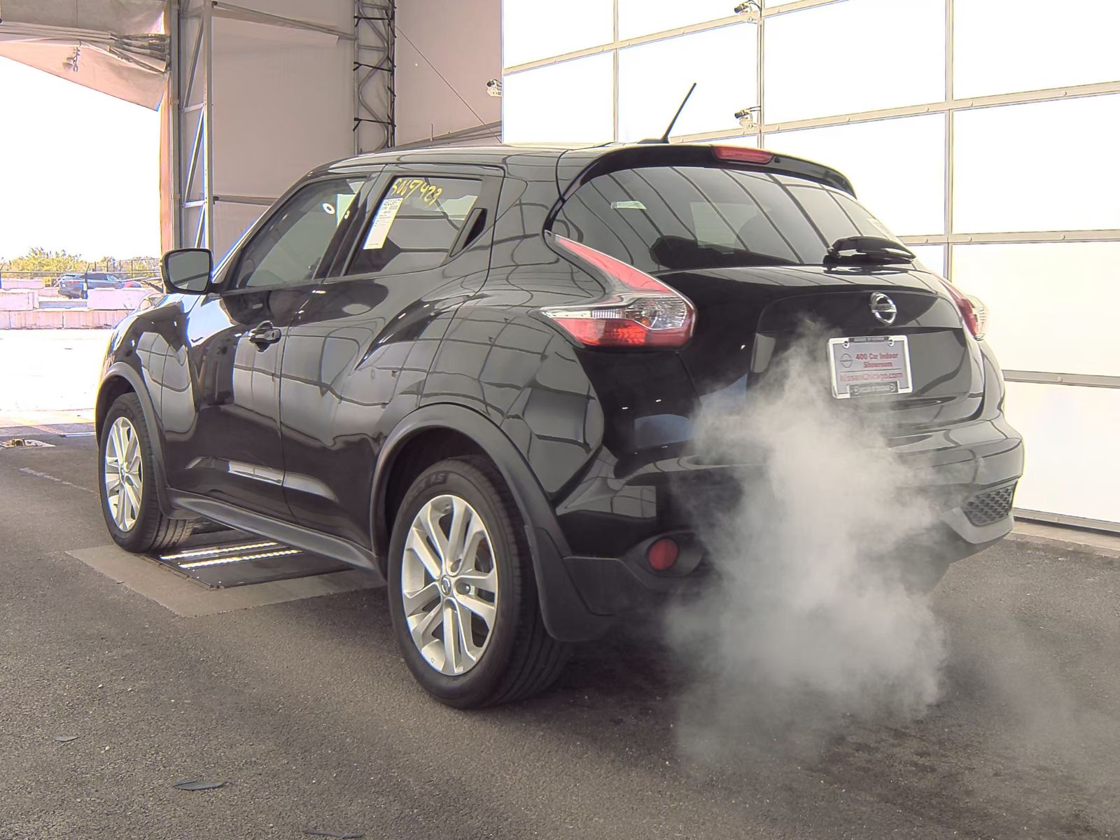 2016 Nissan JUKE SV FWD