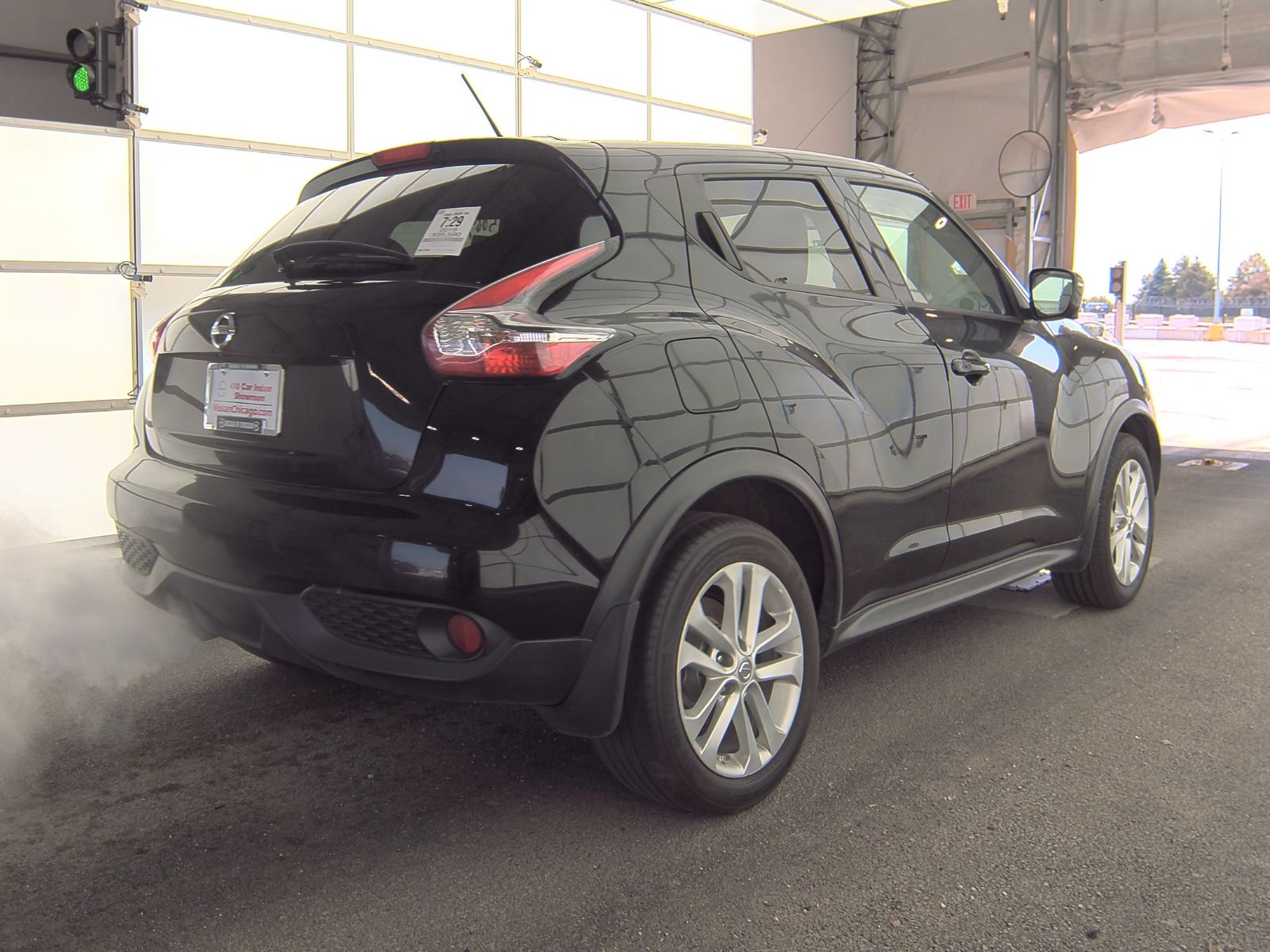 2016 Nissan JUKE SV FWD