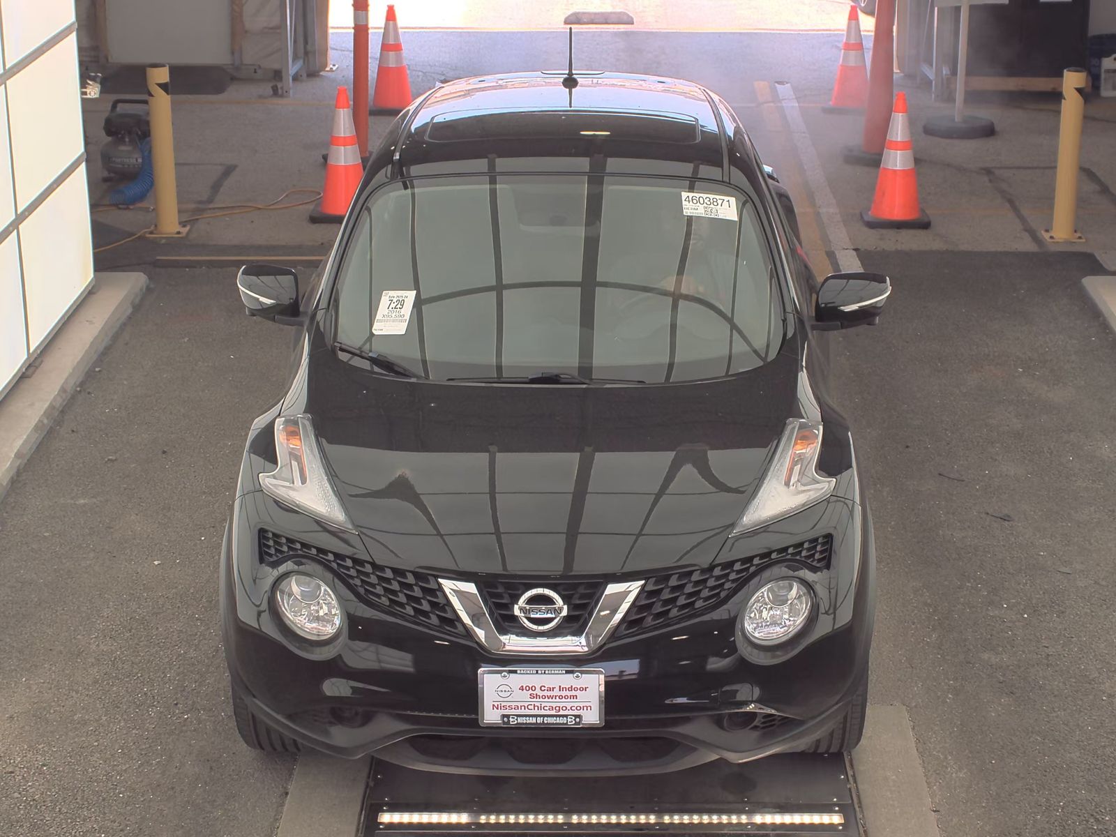 2016 Nissan JUKE SV FWD
