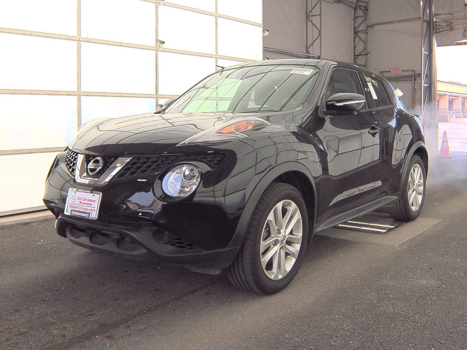 2016 Nissan JUKE SV FWD