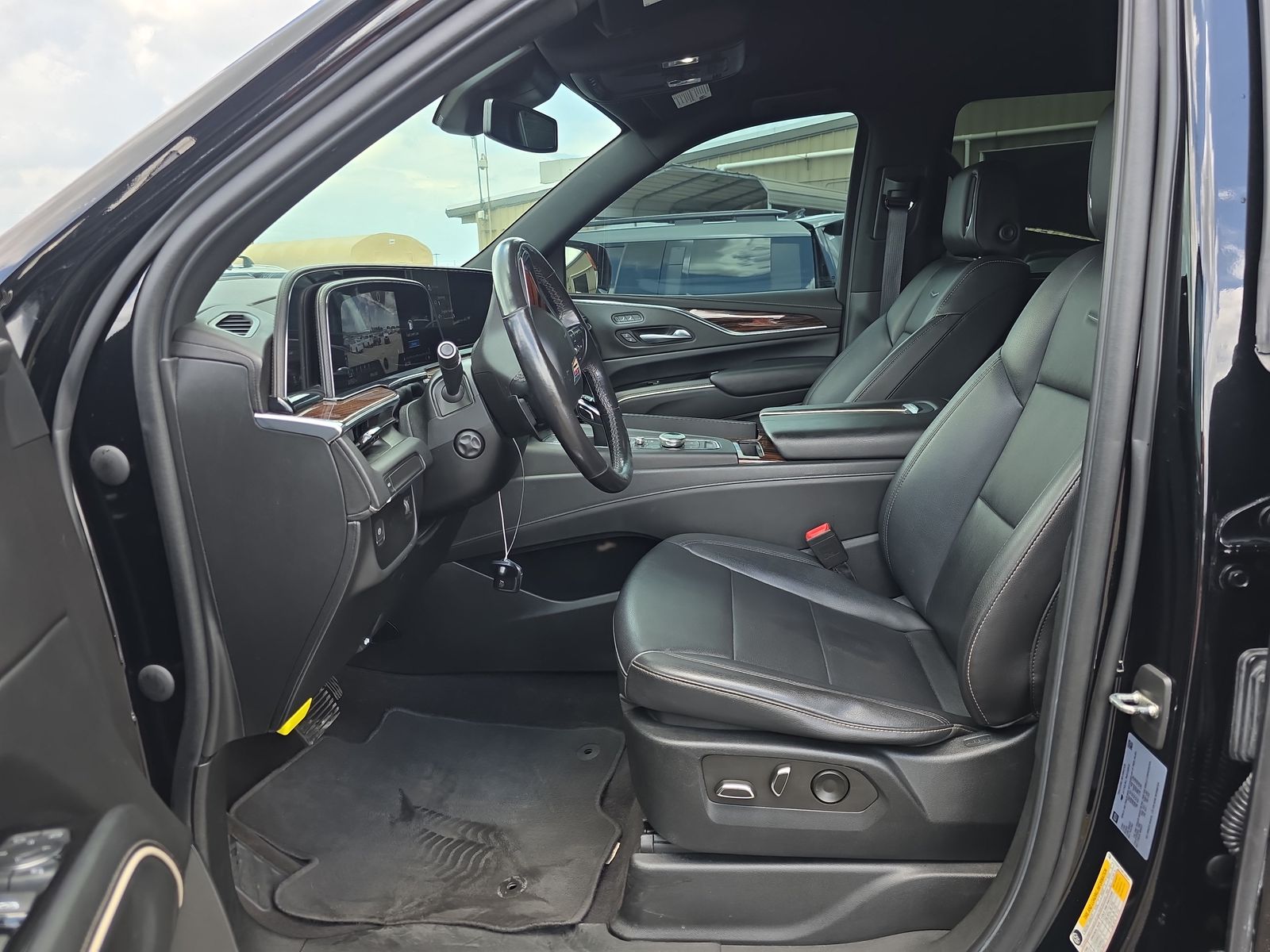 2022 Cadillac Escalade ESV Luxury RWD