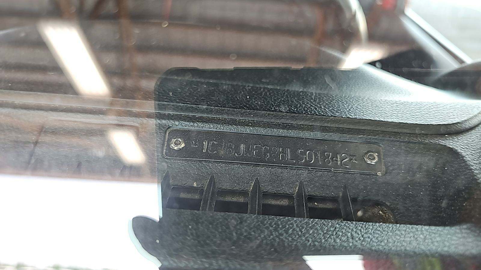 2017 Jeep Wrangler Unlimited Sahara AWD