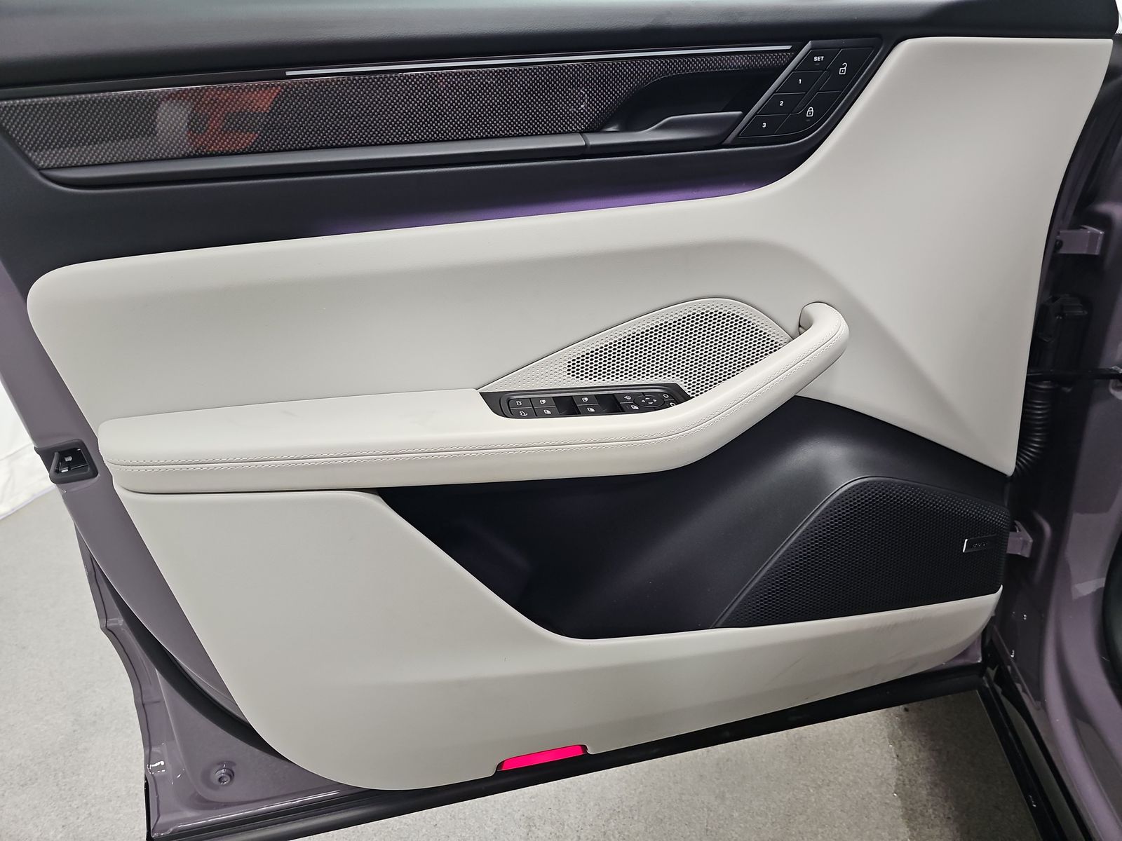 2024 Porsche Macan Electric Turbo AWD