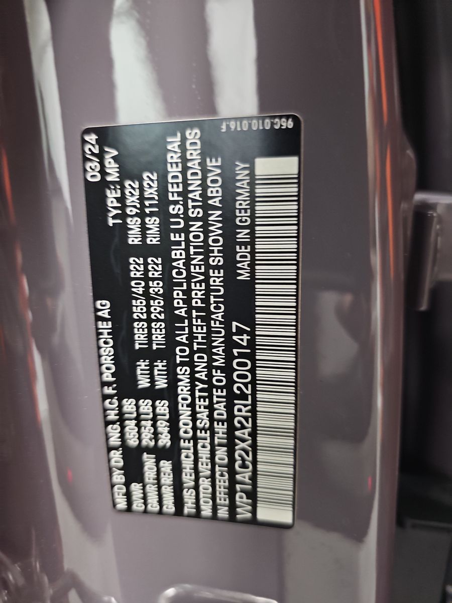 2024 Porsche Macan Electric Turbo AWD