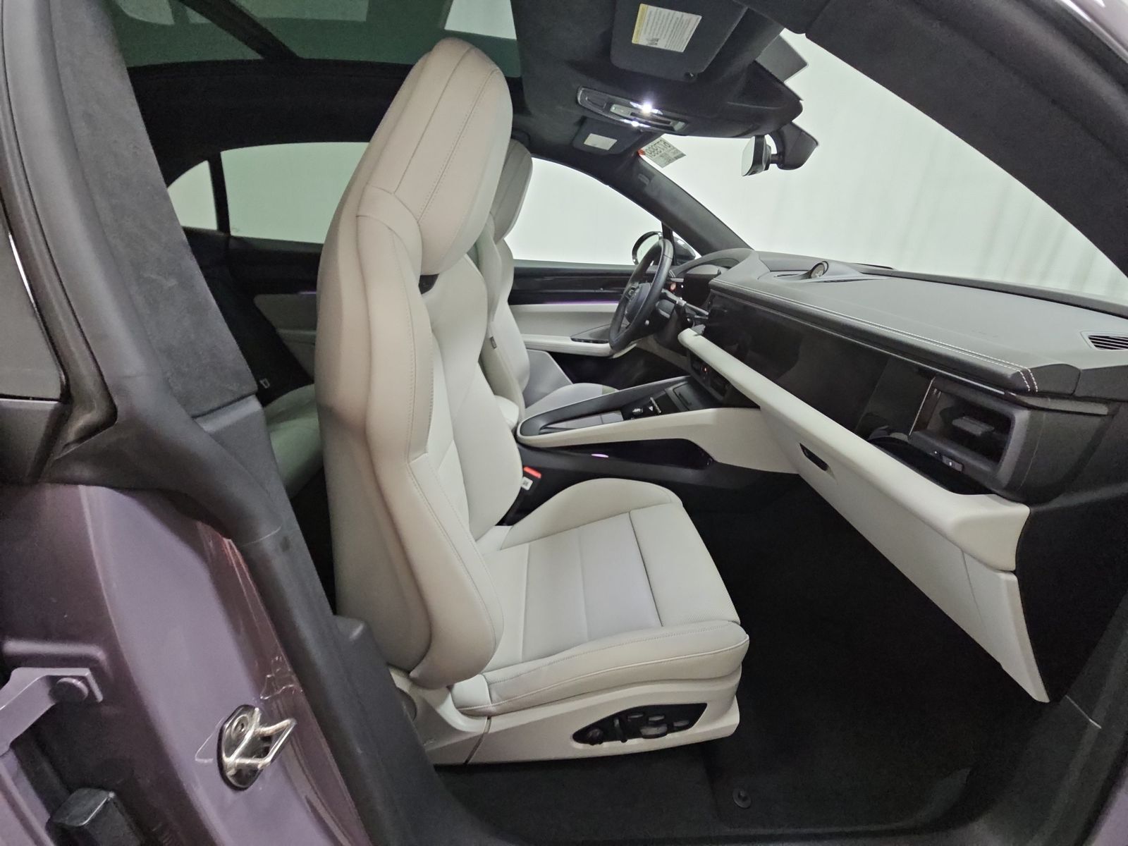 2024 Porsche Macan Electric Turbo AWD
