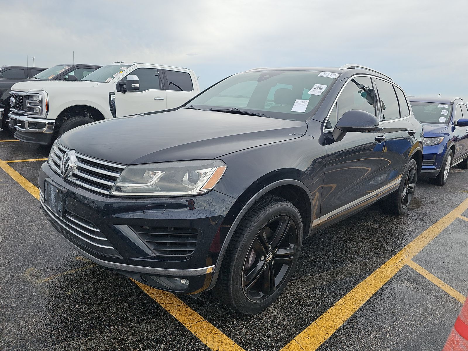 2017 Volkswagen Touareg 3.6L Wolfsburg Edition AWD