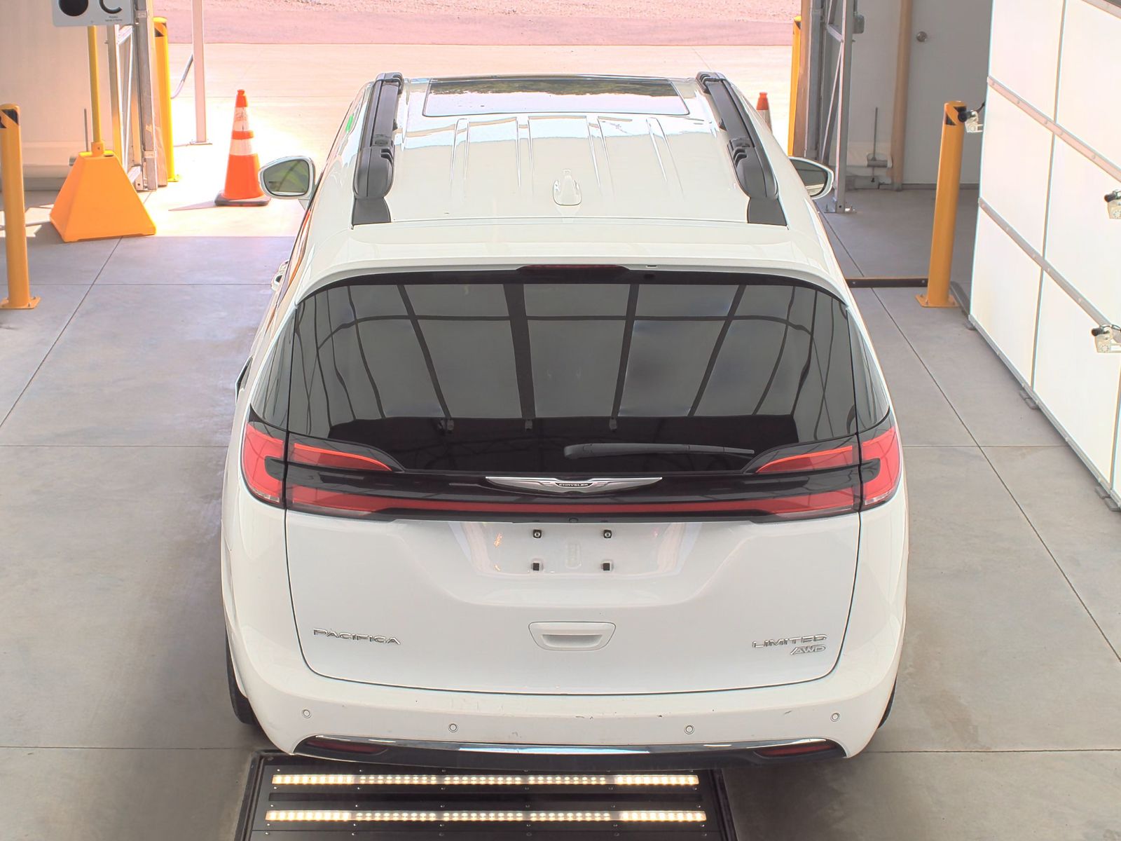 2022 Chrysler Pacifica Limited AWD
