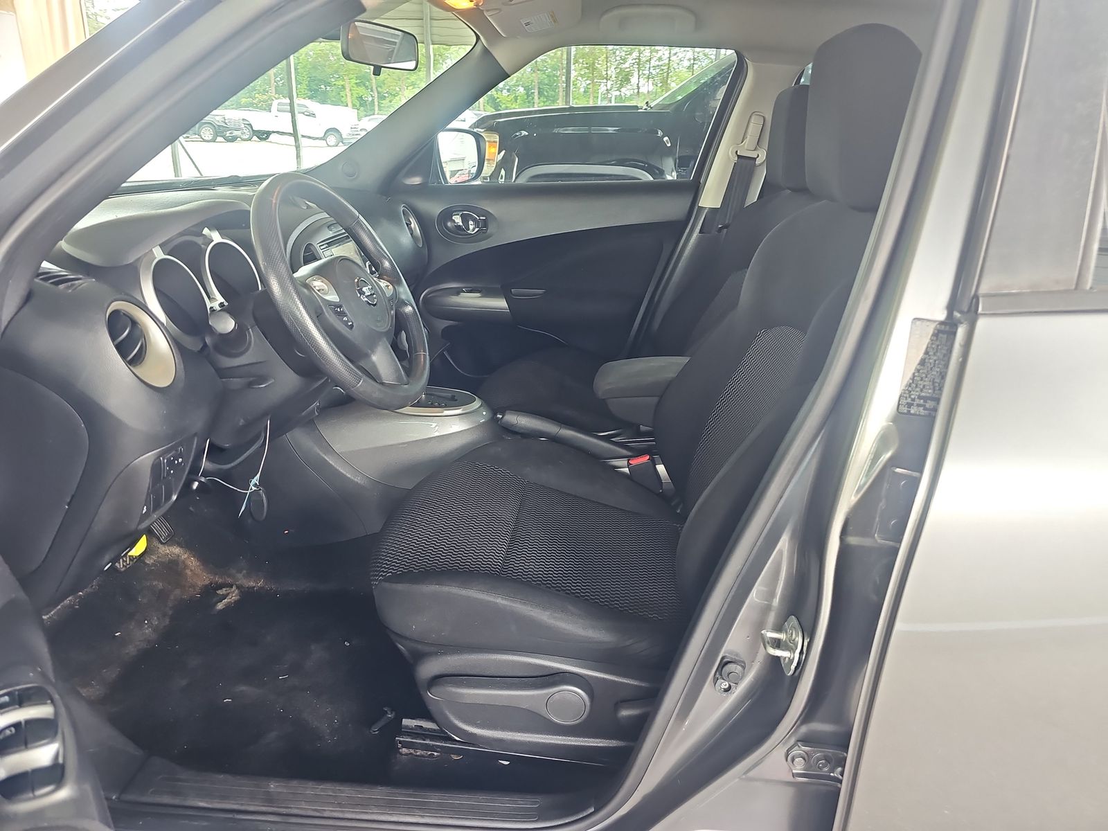 2017 Nissan JUKE S FWD