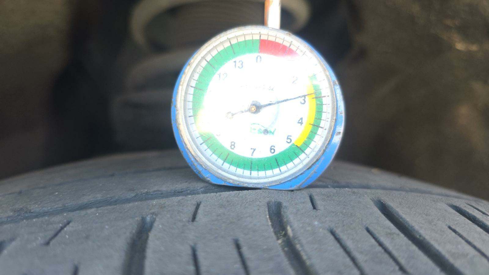 2022 Ford Explorer XLT RWD