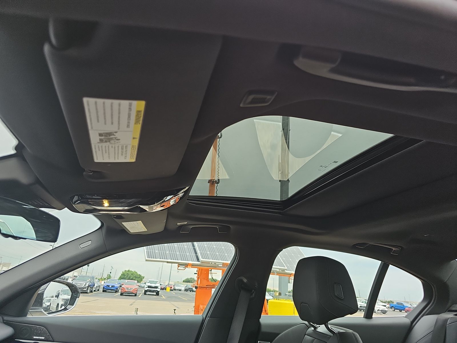 2025 BMW 5 Series 530i RWD