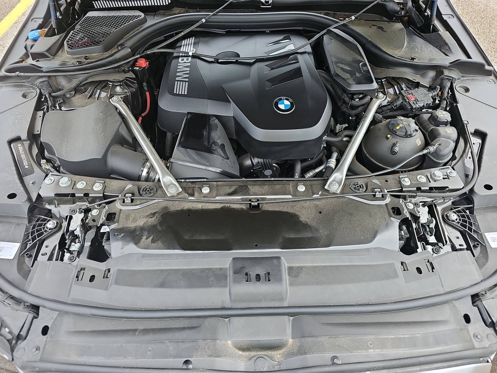 2025 BMW 5 Series 530i RWD