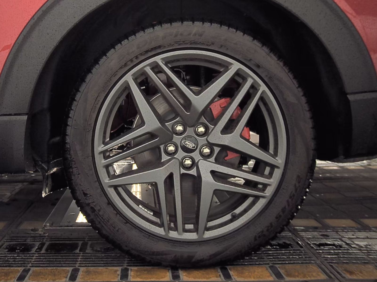 2025 Ford Explorer ST AWD