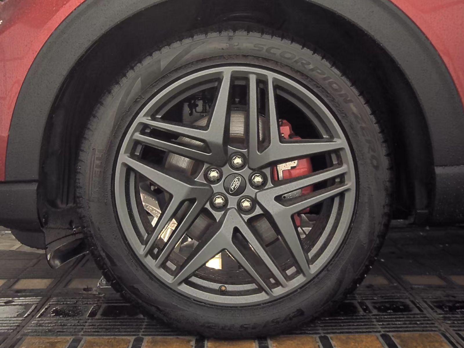 2025 Ford Explorer ST AWD