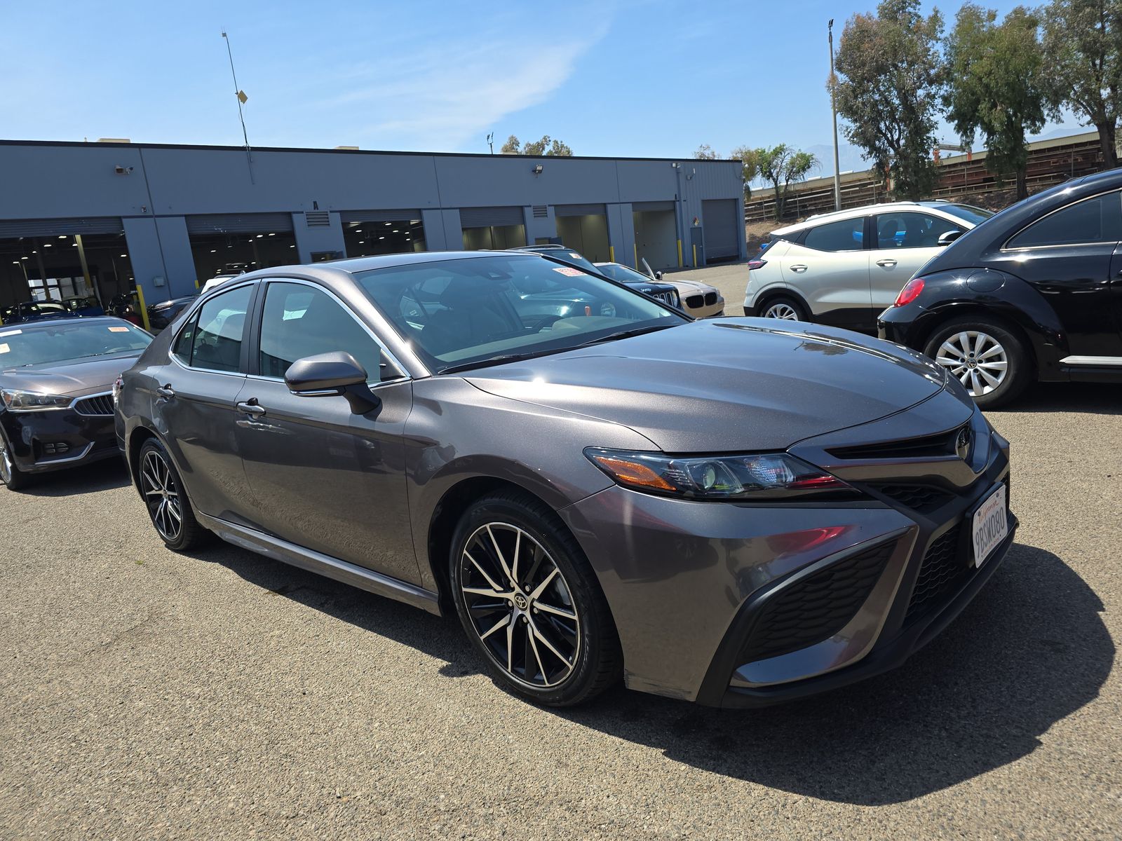 2022 Toyota Camry SE FWD