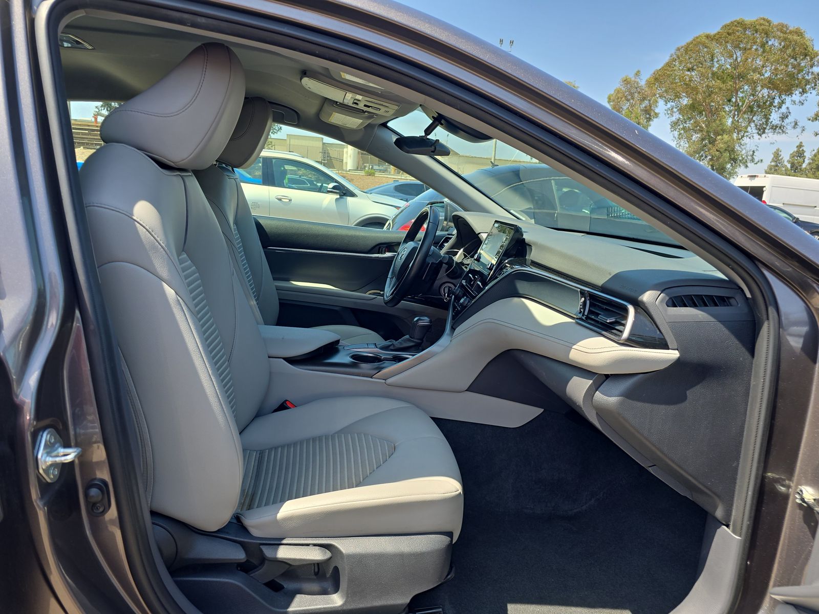 2022 Toyota Camry SE FWD