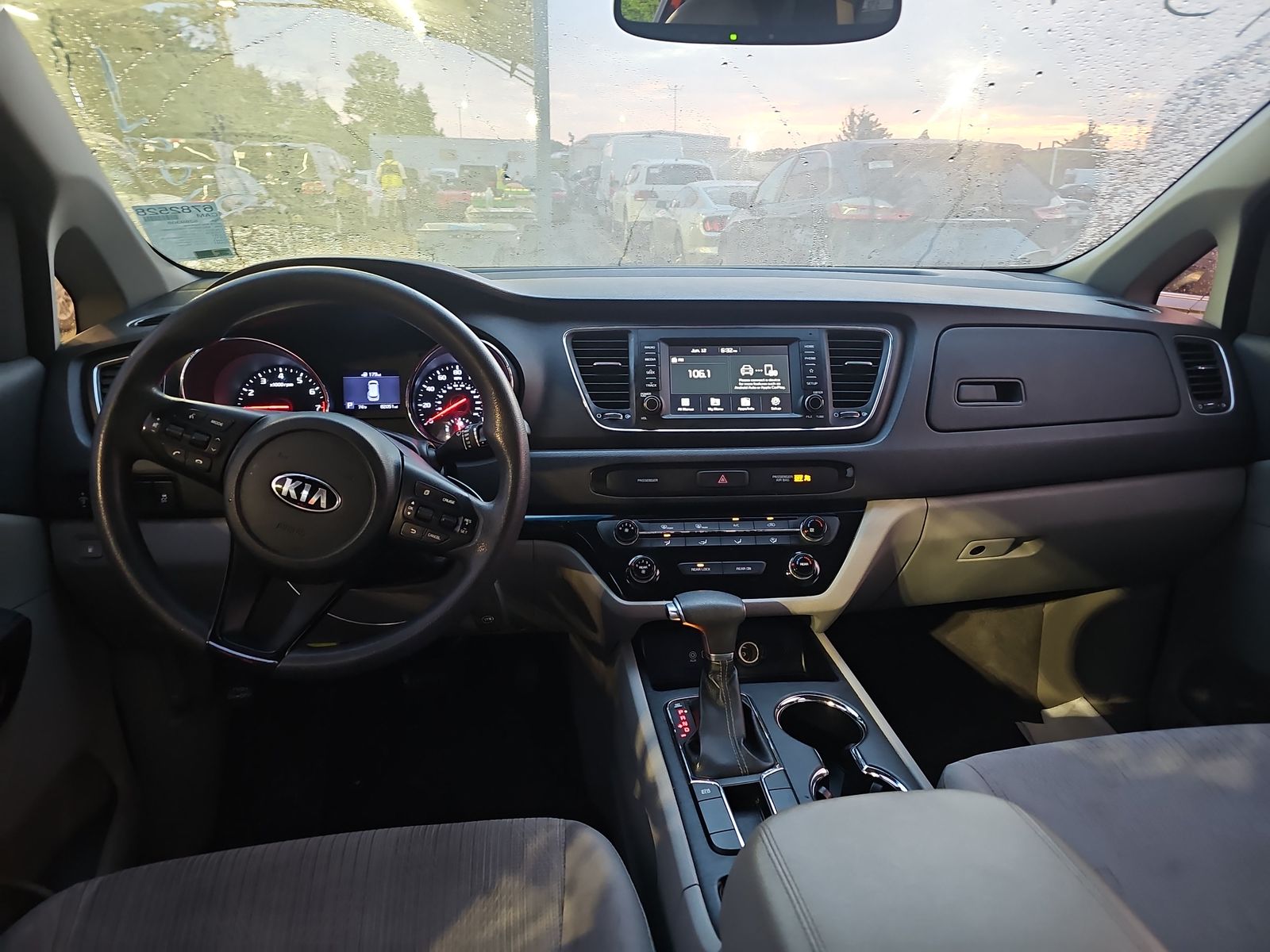 2019 Kia Sedona LX FWD