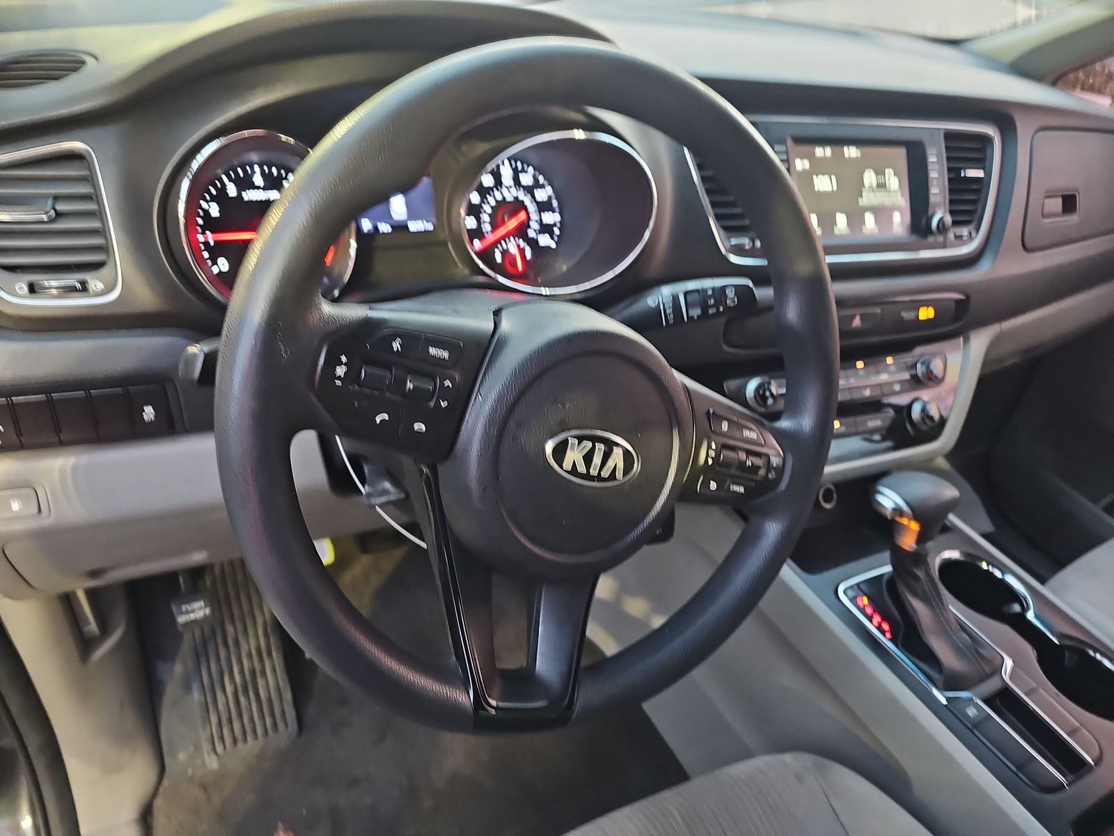 2019 Kia Sedona LX FWD