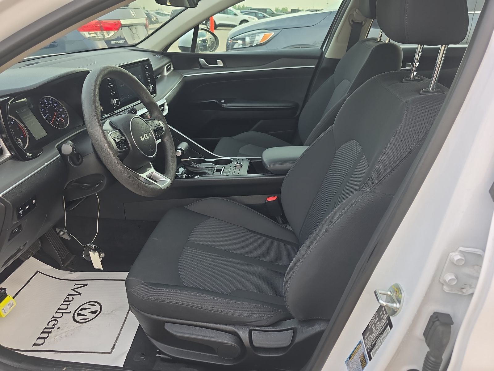 2023 Kia K5 LXS FWD