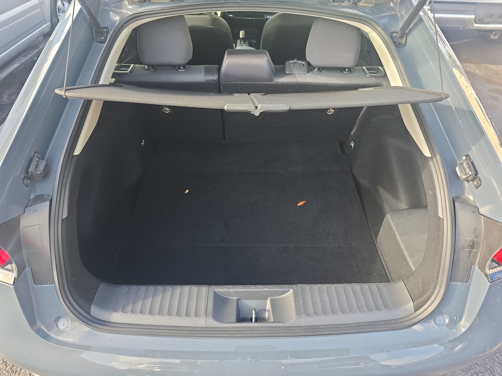 2024 Toyota Prius LE FWD