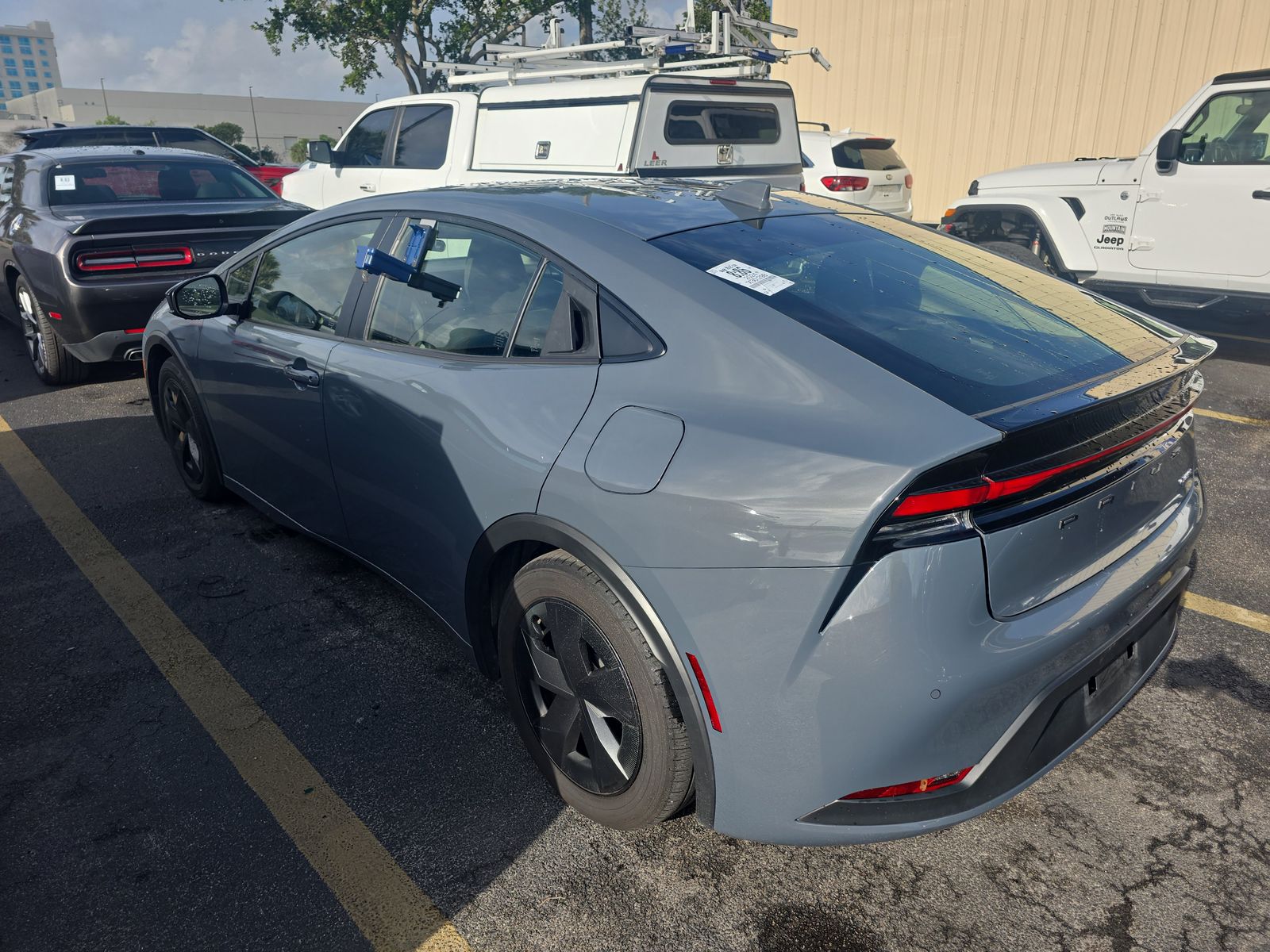 2024 Toyota Prius LE FWD