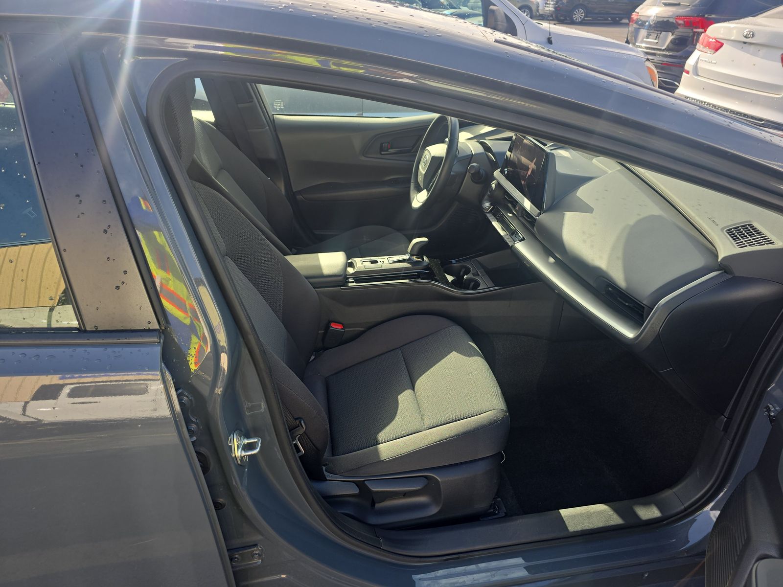 2024 Toyota Prius LE FWD