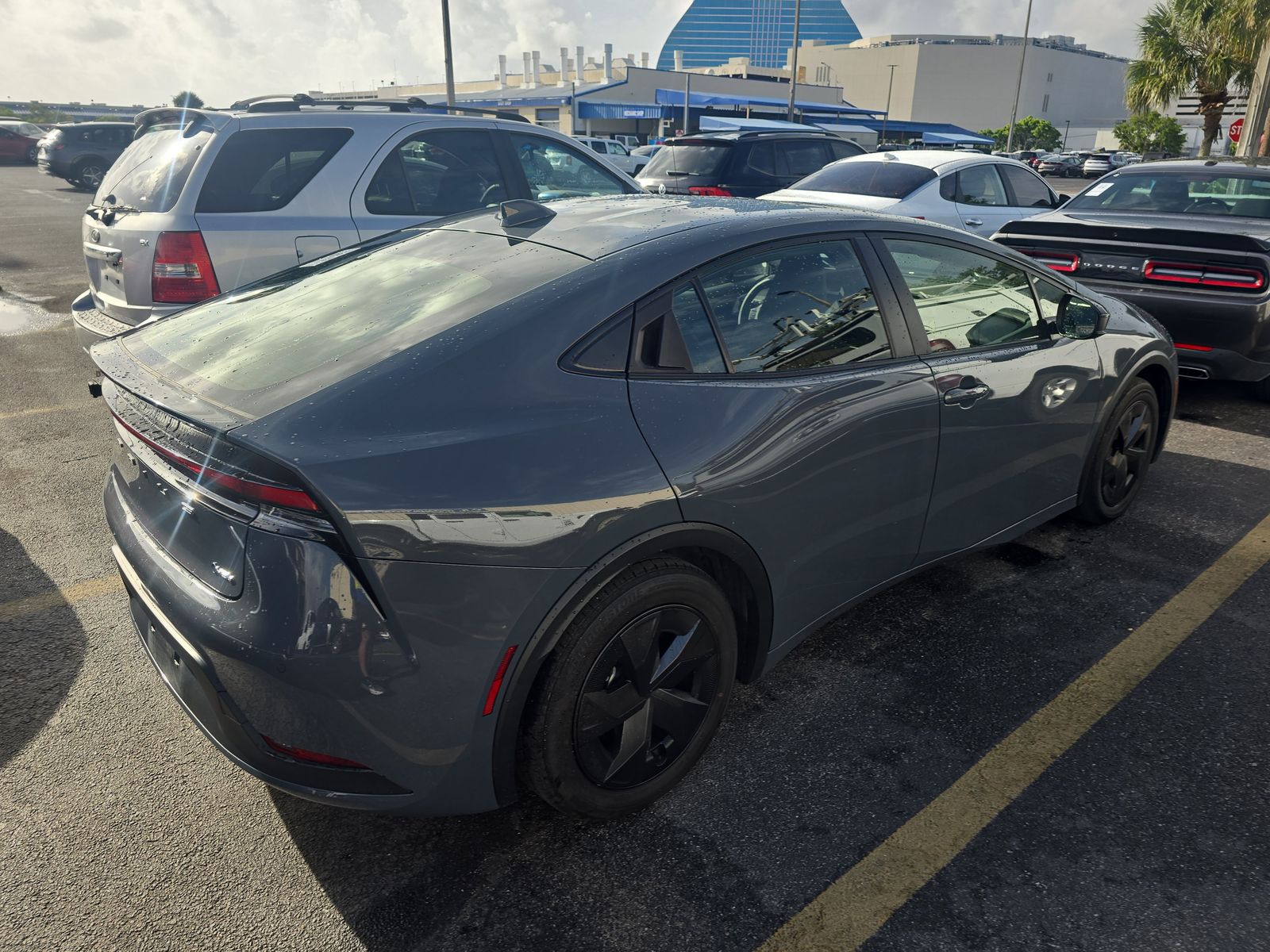 2024 Toyota Prius LE FWD